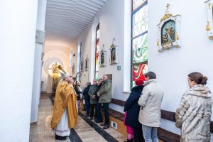 Poświęcenie witraży i chrzcielnicy - 11.01.2026